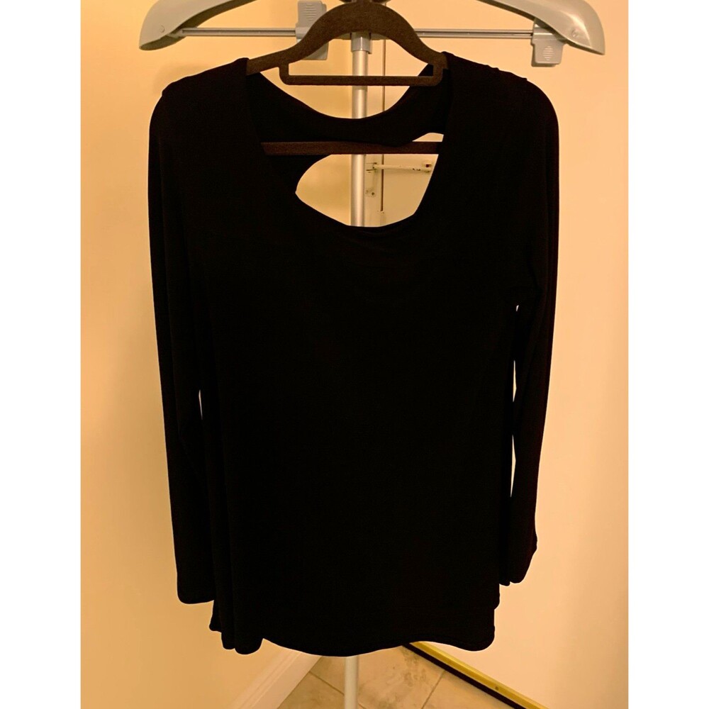 Last Tango Women's Black Scoop Neck Keyhole Back Long Sleeve Pullover Blouse